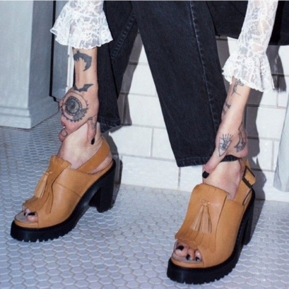 Dr. Martens Shoes - Dr. Martens Seraphina Slingback Platform Sandal NW